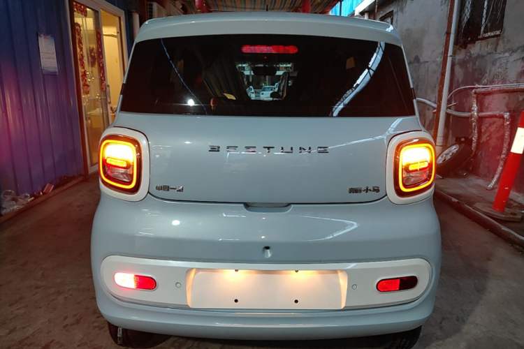 Used Bestune Pony 2026 Model 222km Shining Horse Rear