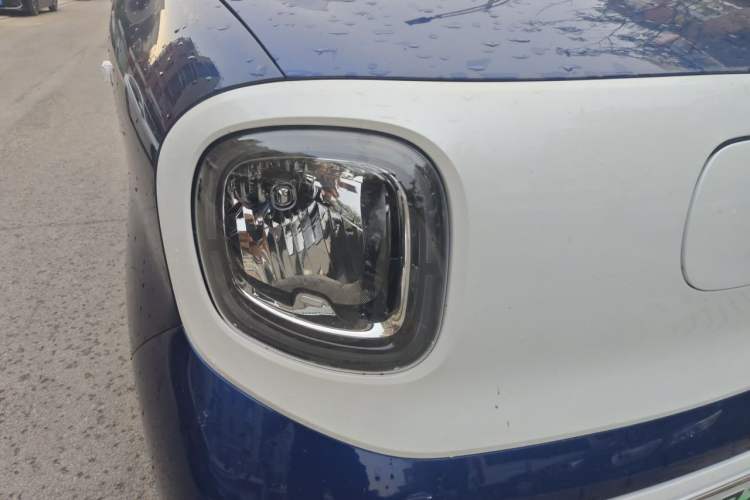 Used Bestune Pony 2026 222km Colorful Horse Right Front Headlight