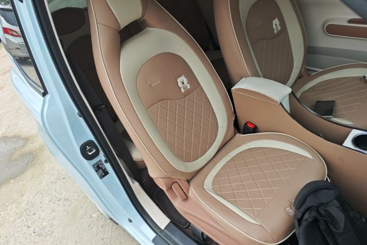 Used Bestune Pony 2026 222km Colorful Horse Right Front Seat