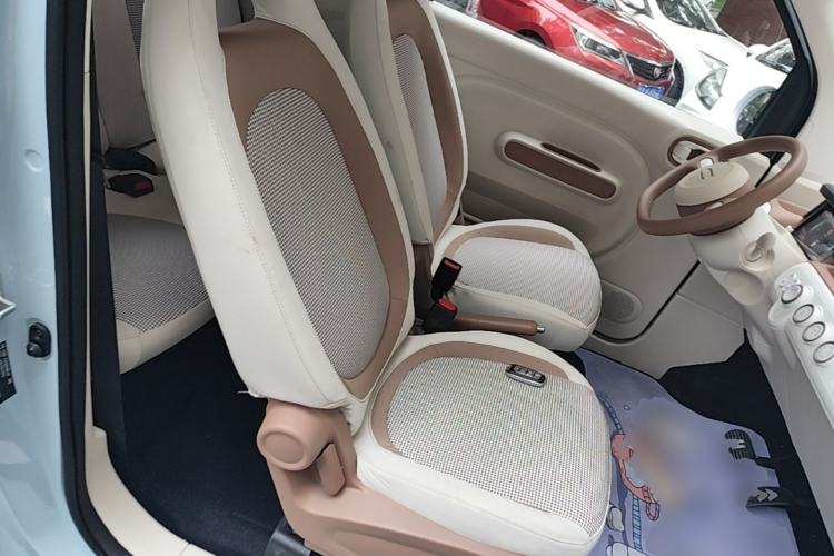 Used Bestune Pony 2026 222km Colorful Horse Right Front Seat