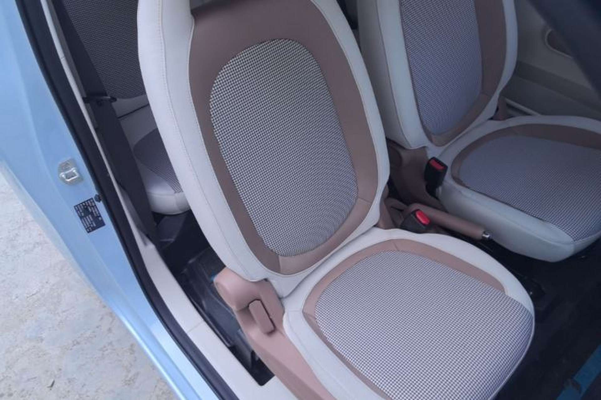 Used Bestune Pony 2026 222km Colorful Horse Right Front Seat