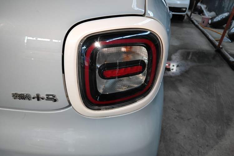 Used Bestune Pony 2026 Model 222km Shining Horse Right Rear Taillight
