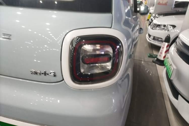 Used Bestune Pony 2026 Model 222km Cute Horse Plus Right Rear Taillight