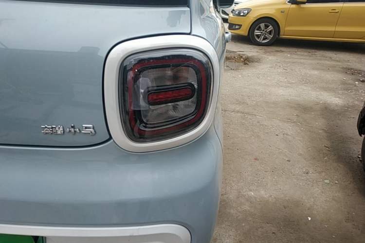 Used Bestune Pony 2026 Model 222km Cute Horse Plus Right Rear Taillight