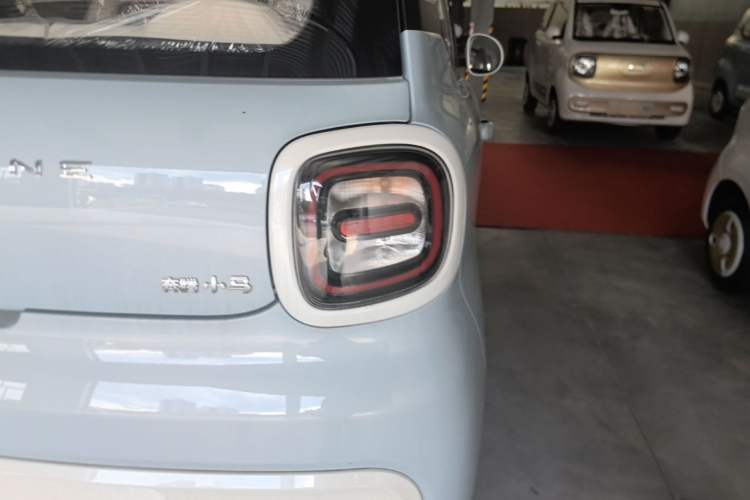 Used Bestune Pony 2026 222km Colorful Horse Right Rear Taillight