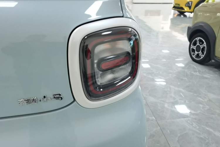 Used Bestune Pony 2026 Model 222km Shining Horse Right Rear Taillight