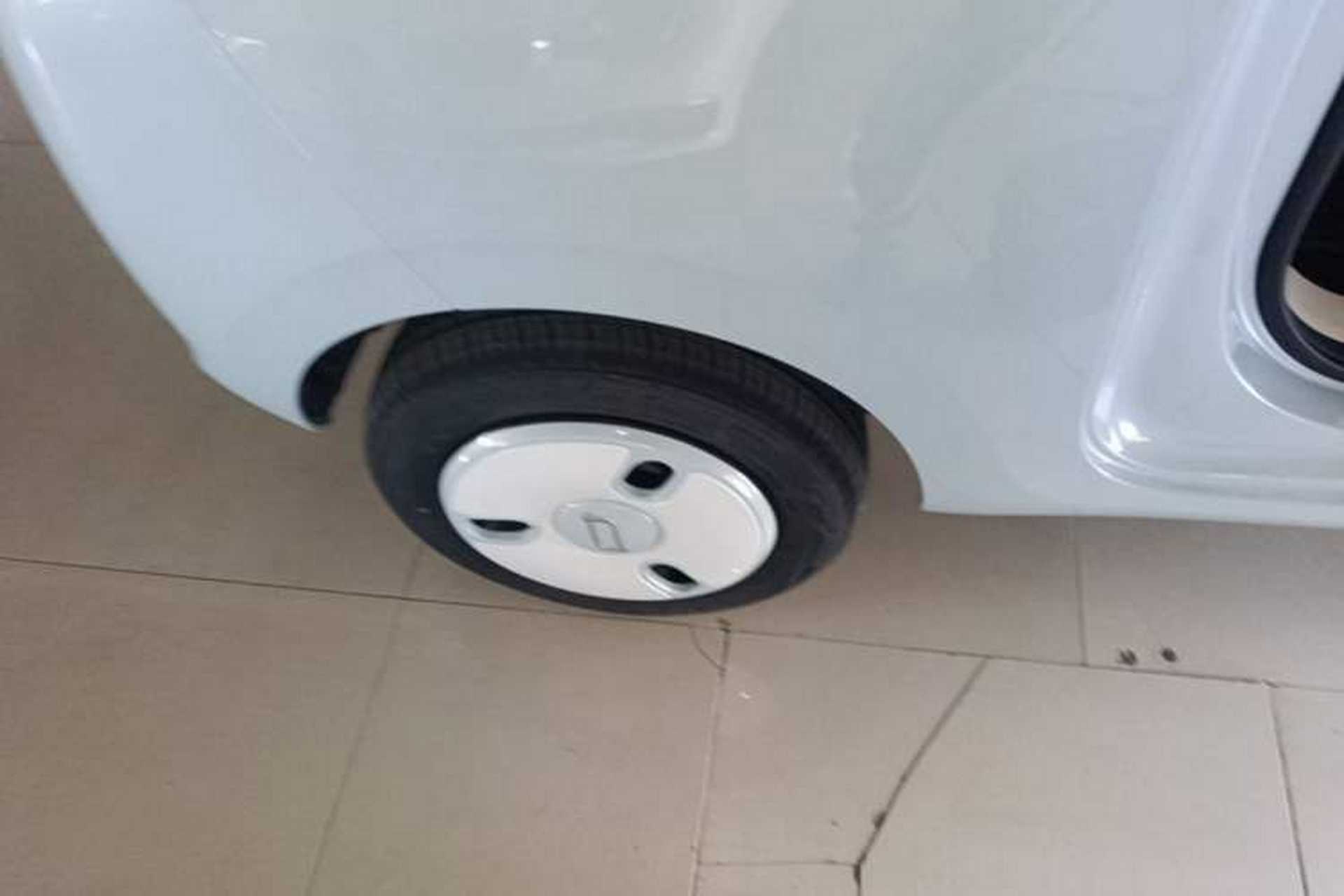Used Bestune Pony 2026 222km Colorful Horse Right Rear Wheel Hub
