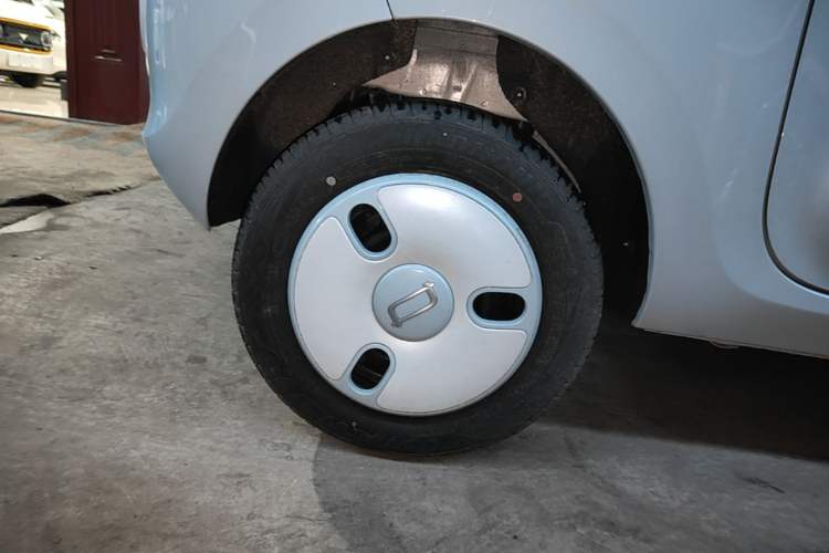 Used Bestune Pony 2026 Model 222km Shining Horse Right Rear Wheel Hub