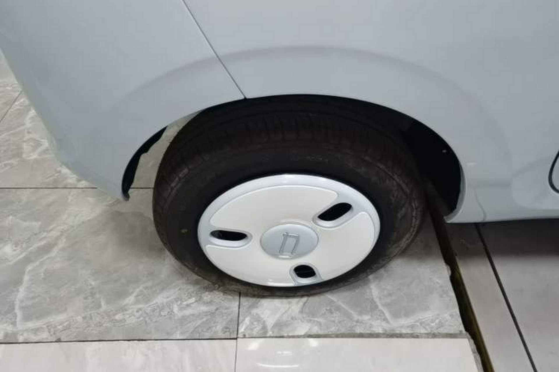 Used Bestune Pony 2026 Model 222km Shining Horse Right Rear Wheel Hub