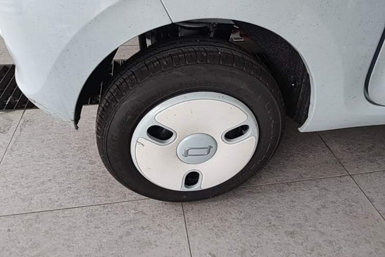 Used Bestune Pony 2026 222km Colorful Horse Right Rear Wheel Hub