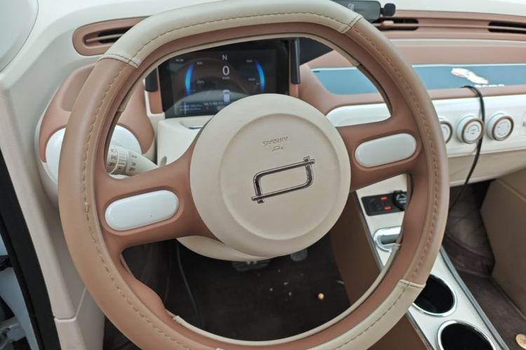 Used Bestune Pony 2026 222km Colorful Horse Steering Wheel