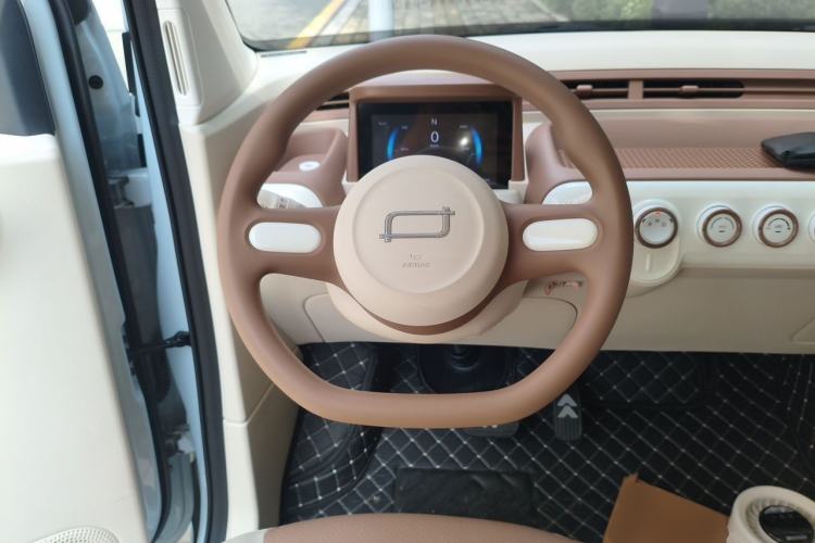 Used Bestune Pony 2026 Model 222km Shining Horse Steering Wheel