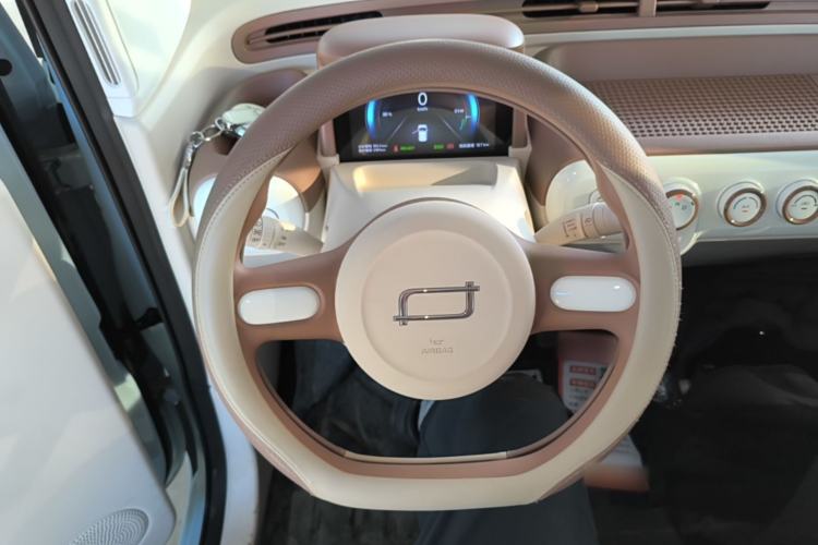 Used Bestune Pony 2026 222km Colorful Horse Steering Wheel