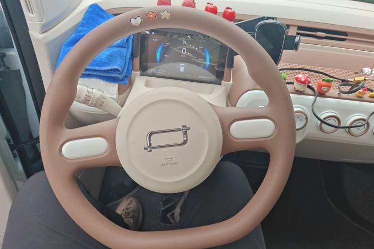 Used Bestune Pony 2026 Model 222km Shining Horse Steering Wheel
