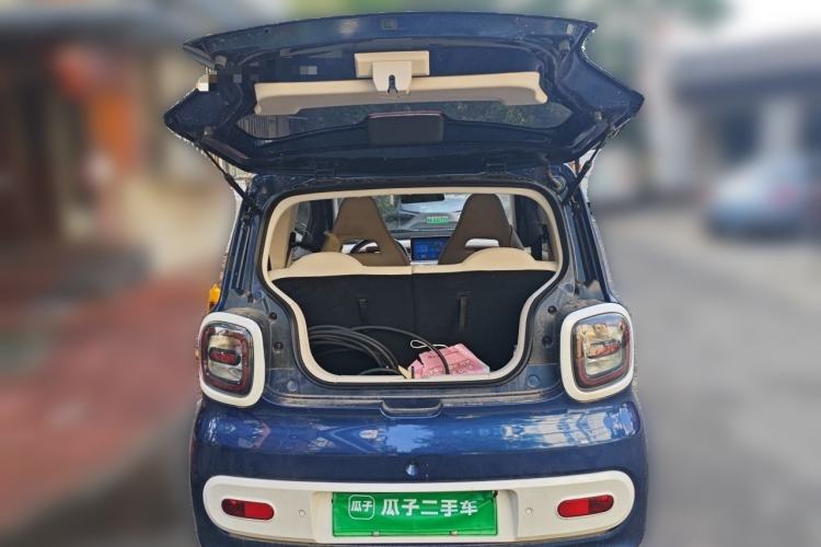 Used Bestune Pony 2026 222km Colorful Horse Trunk