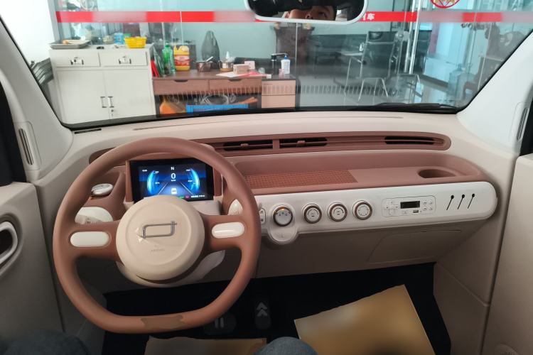 Used Bestune Pony 2026 222km Colorful Horse Center Console