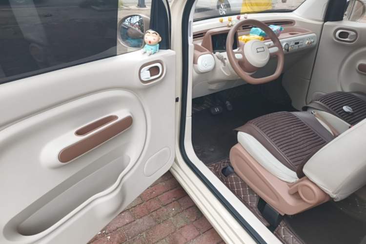 Used Bestune Pony 2026 222km Colorful Horse Driver Seat