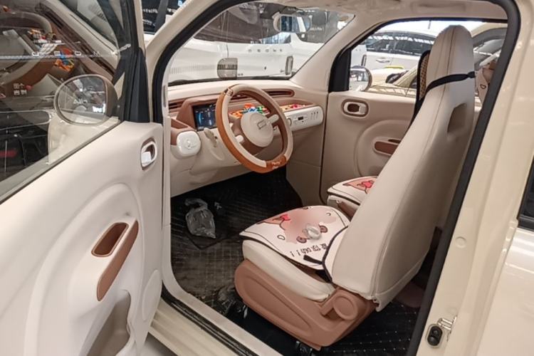Used Bestune Pony 2026 Model 222km Shining Horse Driver Seat