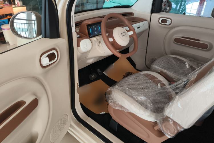 Used Bestune Pony 2026 222km Colorful Horse Driver Seat