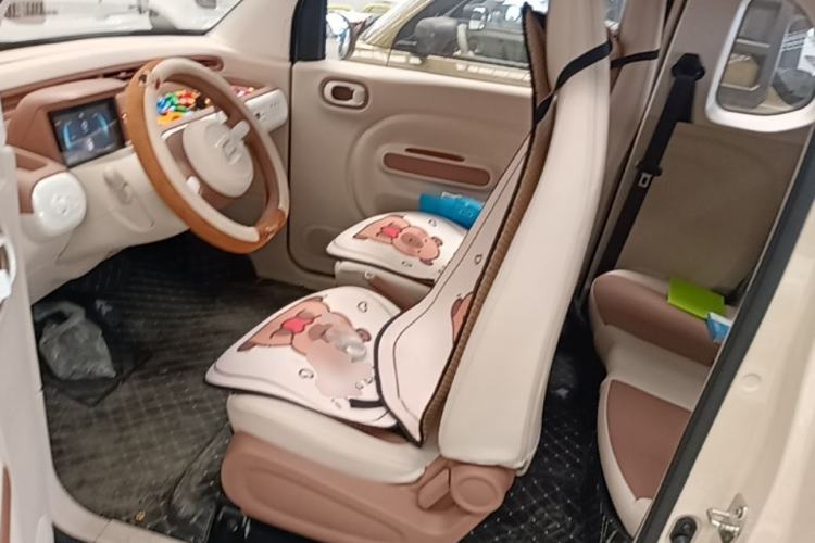 Used Bestune Pony 2026 Model 222km Shining Horse Left Front Seat