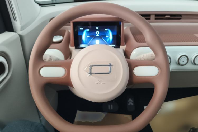 Used Bestune Pony 2026 222km Colorful Horse Steering Wheel