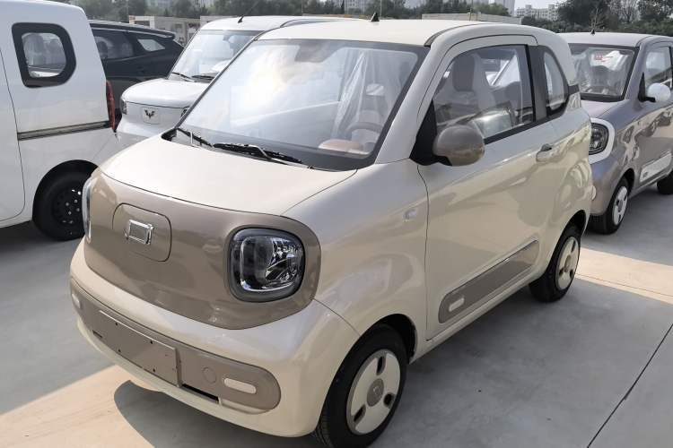 Ojetý Bestune Pony 2026 222km Colorful Horse Guazi used car, China used car export, Used car for sale, Used  cars, Cheapest cars for sale