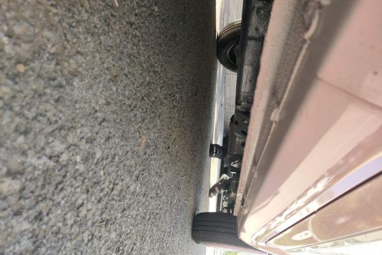 Used Bestune Pony 2026 Model 222km Shining Horse Chassis Front Left