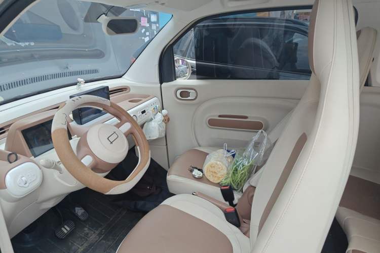 Used Bestune Pony 2026 Model 222km Shining Horse Left Front Seat
