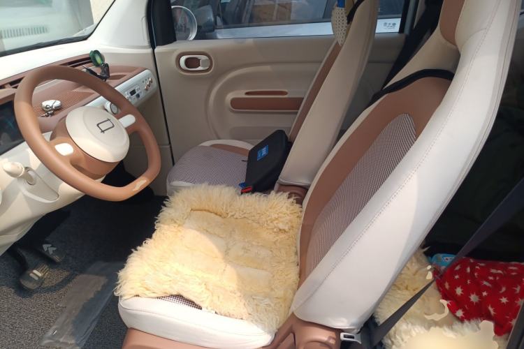Used Bestune Pony 2026 222km Colorful Horse Left Front Seat