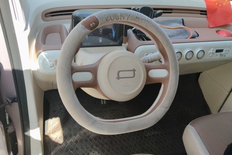 Used Bestune Pony 2026 Model 222km Shining Horse Steering Wheel