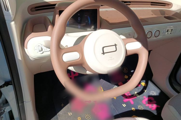 Used Bestune Pony 2026 Model 222km Cute Horse Plus Steering Wheel