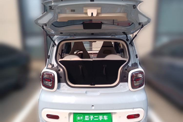 Used Bestune Pony 2026 222km Colorful Horse Trunk