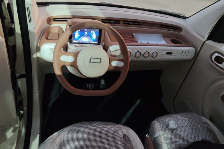 Used Bestune Pony 2026 222km Colorful Horse Center Console
