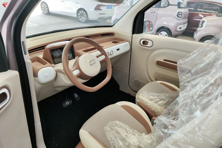 Used Bestune Pony 2026 Model 222km Cute Horse Plus Driver Seat