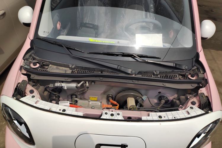 Used Bestune Pony 2026 Model 222km Cute Horse Engine Bay