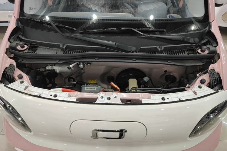 Used Bestune Pony 2026 Model 222km Cute Horse Engine Bay