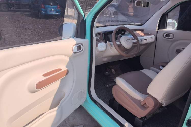 Used Bestune Pony 2026 222km Colorful Horse Driver Seat
