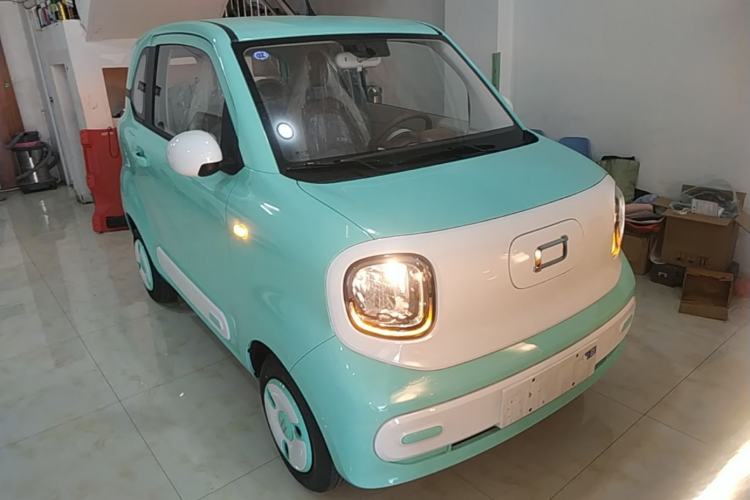Used Bestune Pony 2026 222km Colorful Horse Front Right 45 Deg