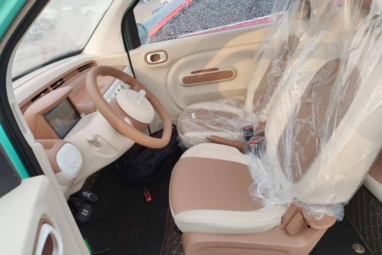 Used Bestune Pony 2026 Model 222km Elegant Horse Left Front Seat