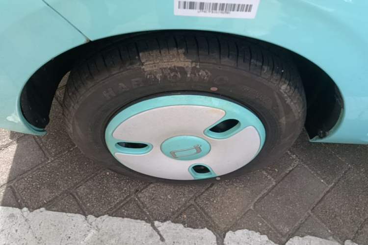 Used Bestune Pony 2026 222km Colorful Horse Left Front Wheel Hub