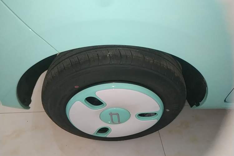 Used Bestune Pony 2026 222km Colorful Horse Left Front Wheel Hub
