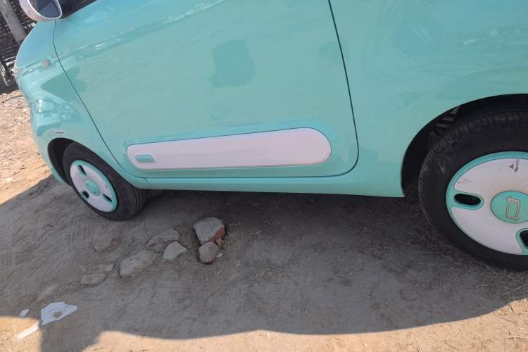 Used Bestune Pony 2026 222km Colorful Horse Left Side Sill