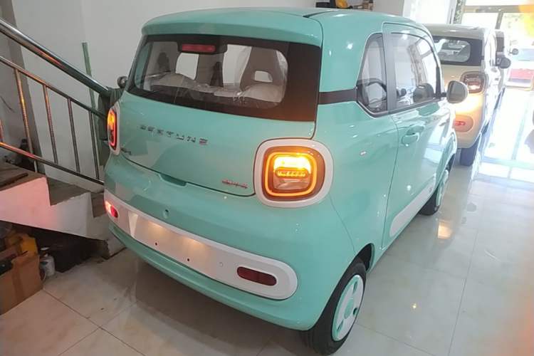 Used Bestune Pony 2026 222km Colorful Horse Rear Right 45 Deg