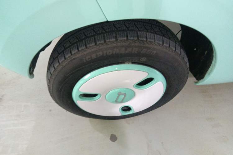 Used Bestune Pony 2026 Model 222km Shining Horse Right Rear Wheel Hub