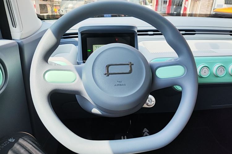 Used Bestune Pony 2026 Model 222km Cute Horse Steering Wheel