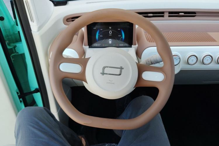 Used Bestune Pony 2026 222km Colorful Horse Steering Wheel