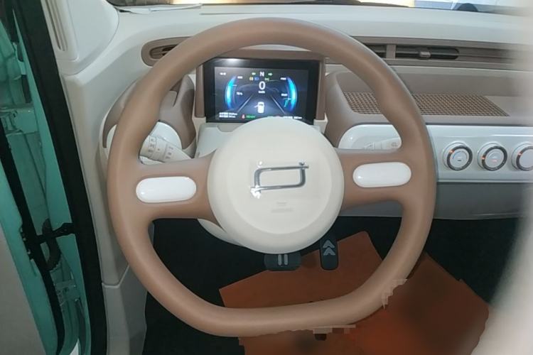 Used Bestune Pony 2026 222km Colorful Horse Steering Wheel