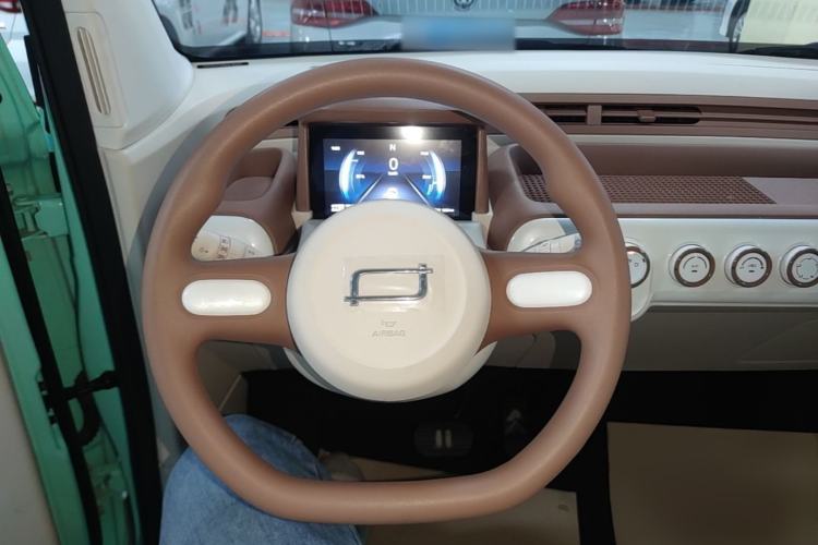 Used Bestune Pony 2026 222km Colorful Horse Steering Wheel