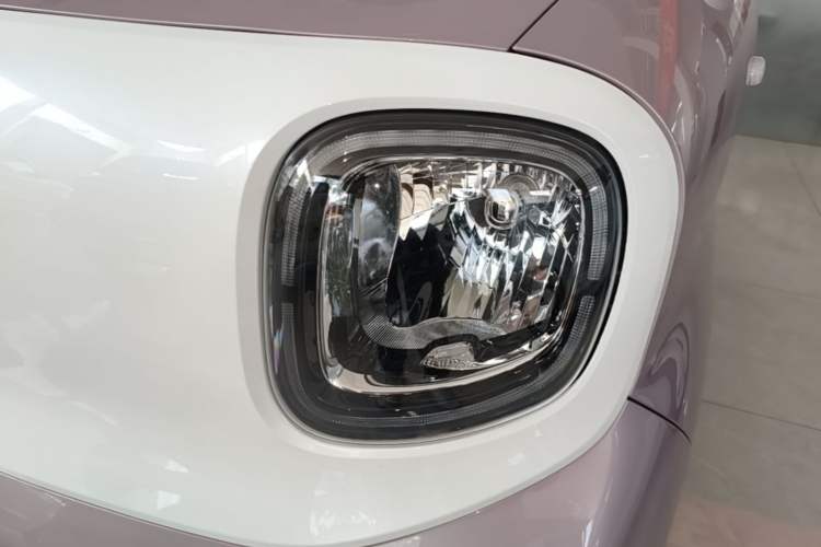 Used Bestune Pony 2026 222km Colorful Horse Left Front Headlight