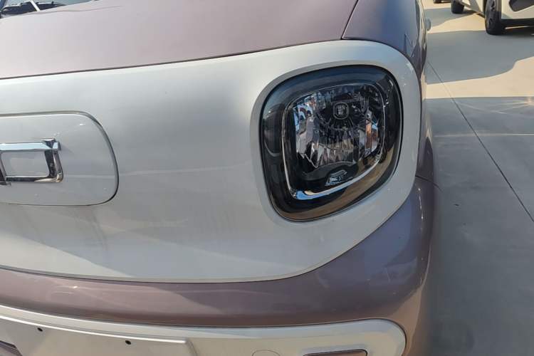 Used Bestune Pony 2026 Model 222km Cute Horse Plus Left Front Headlight